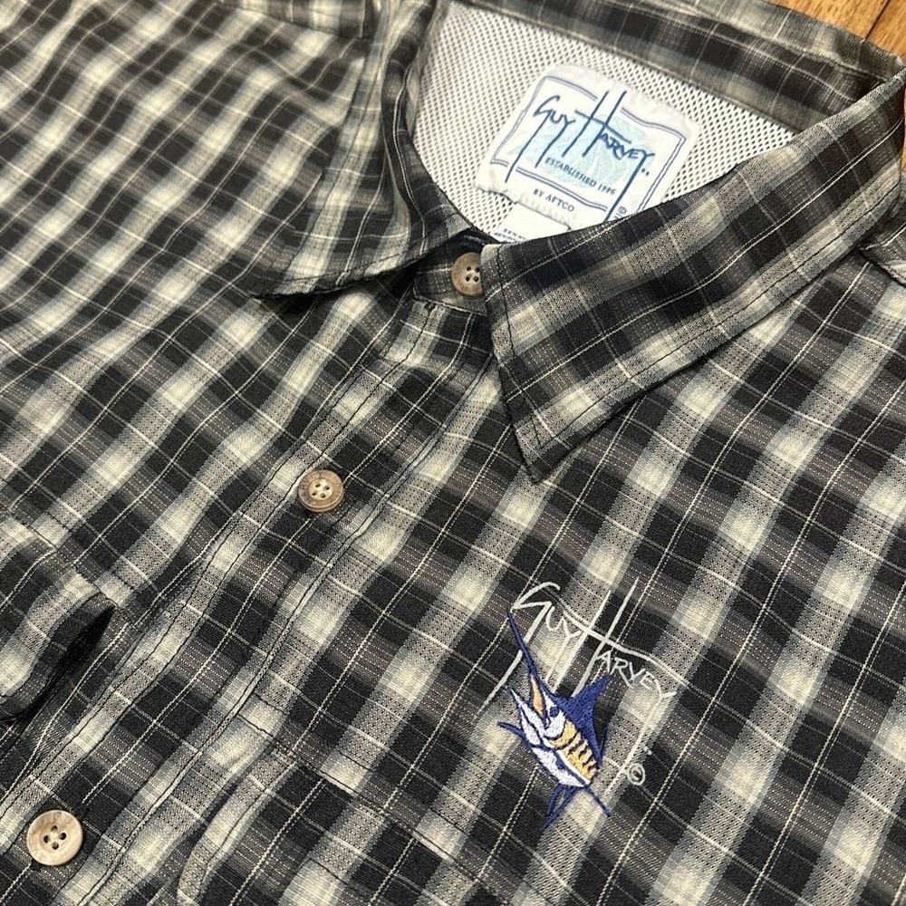 Guy Harvey Shirt Mens 2XL Black Gray Plaid Vented Fishing‎ Button Up